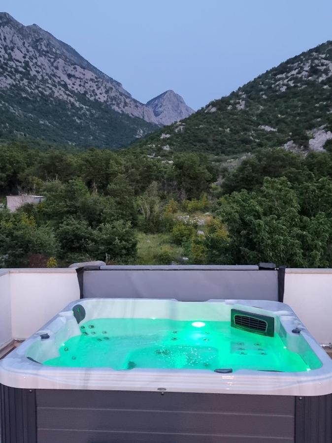 Apartments Brelezza Gornja Brela Екстериор снимка