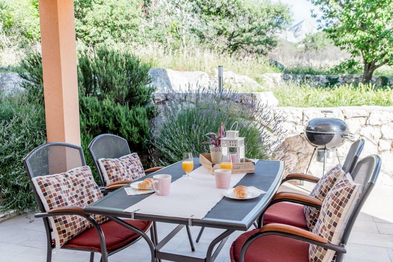 Apartments Brelezza Gornja Brela Екстериор снимка